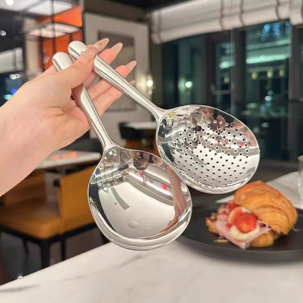 1pc Heavy-Duty Commercial/Home Kitchen Spoons/Large Serving Spoon with Heat-Resistant Short Handle Drain Holes for Easy Cleaning